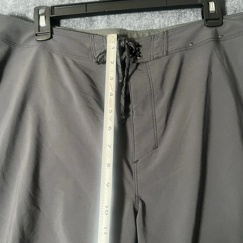 Patagonia FCD Surfboards 25 Years Board Shorts Mens 38 Gray Stretch Swim Trunks